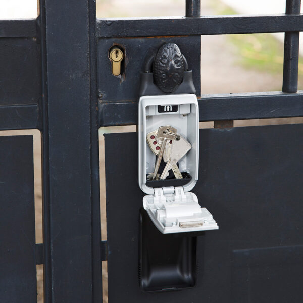 Bezpečnostní schránka Master Lock 5420EURD s nastavitelným okem - Obrázek 3